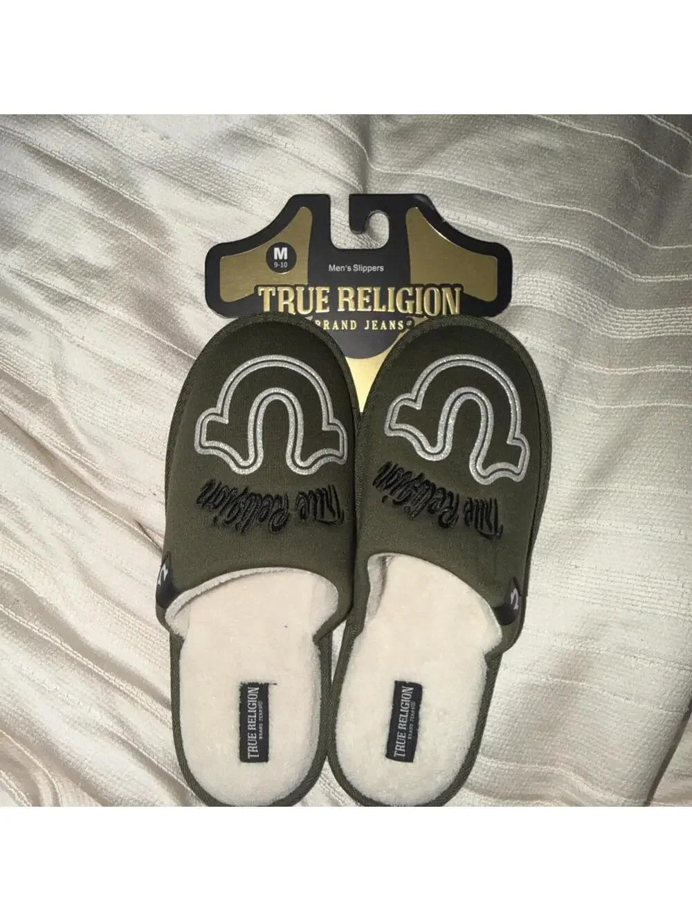 True Religion Horseshoe Logo Slippers Men's Size medium 9-10 green NEW!